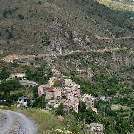 Gites De Pierlas Exterior foto